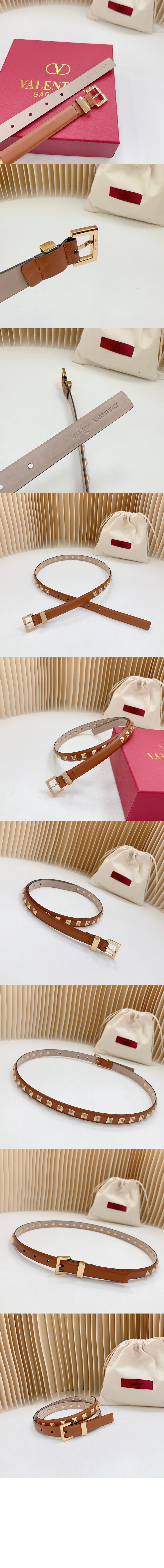 락스터드 유광 가죽 벨트 > 발렌티노