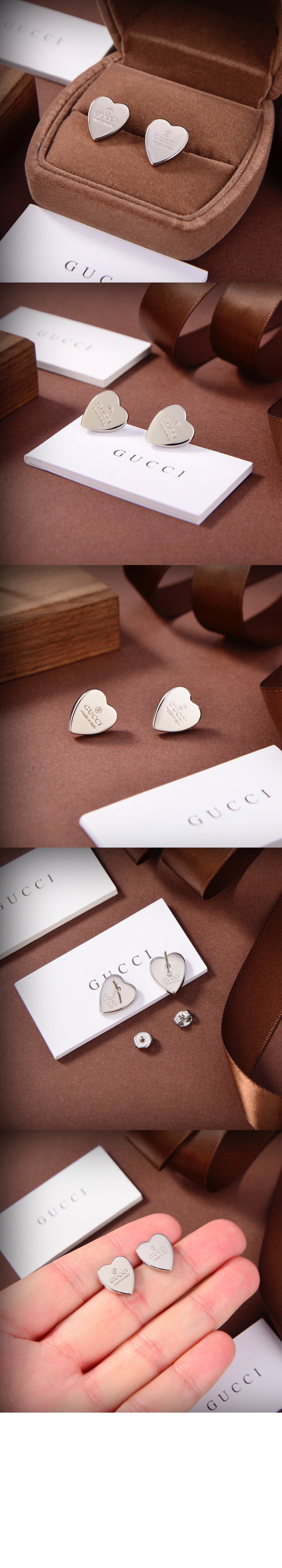 트레이드마크 하트 모양 귀걸이 ‎223990 > Etc - 기타제품