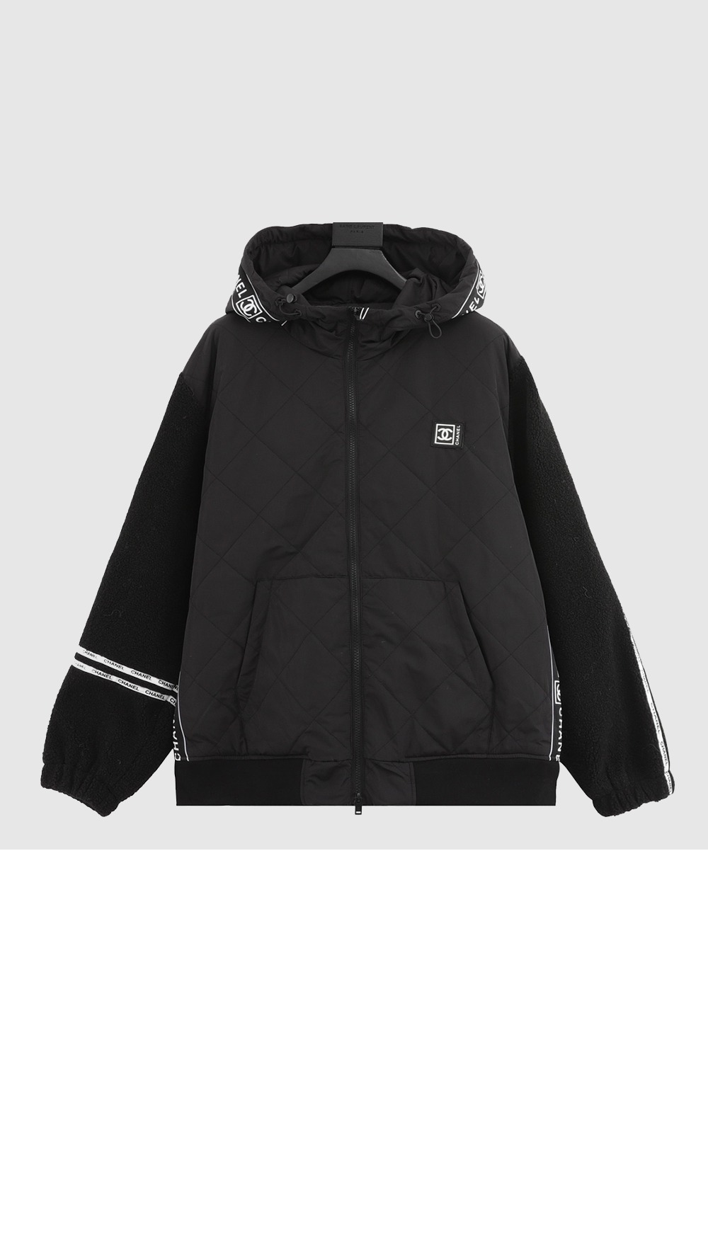 로고 쇼트 코트 > 샤넬