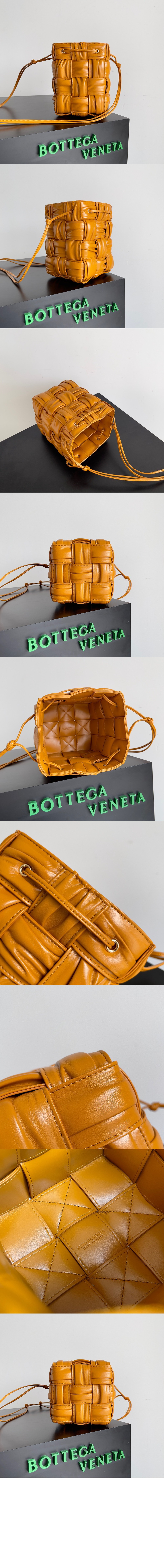 스몰 카세트 크로스바디 버킷백 717187 > Cassette - 카세트