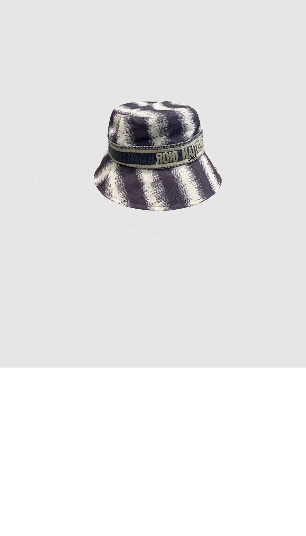 벙거지 4FE5B > 디올