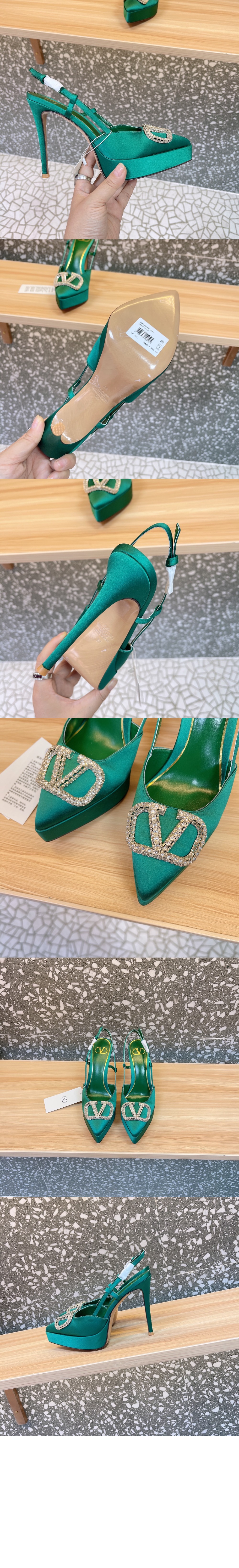 브이로고 샌들 2W2S0F > Vlogo - 브이로고