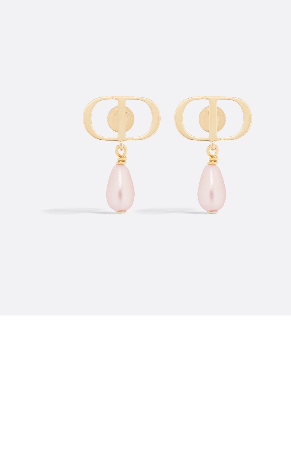 Petit CD 귀걸이 E3550 > 디올