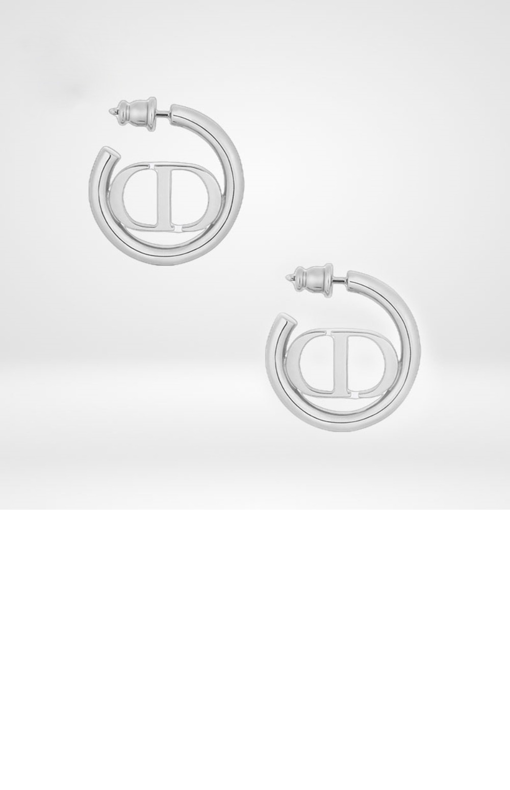 30 몽테뉴 귀걸이 E2050 > 디올