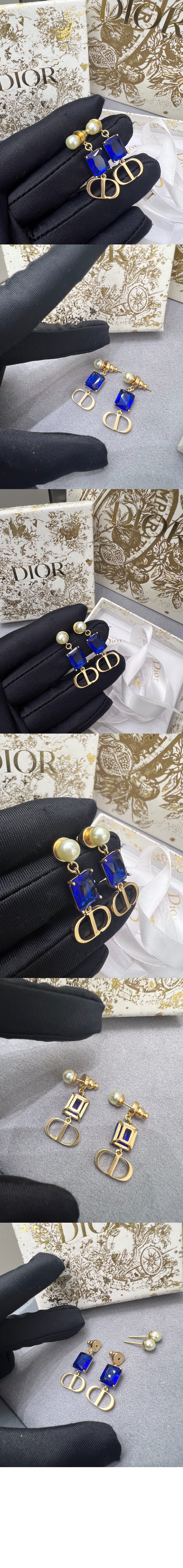 Petit CD 귀걸이 E1841 > 디올