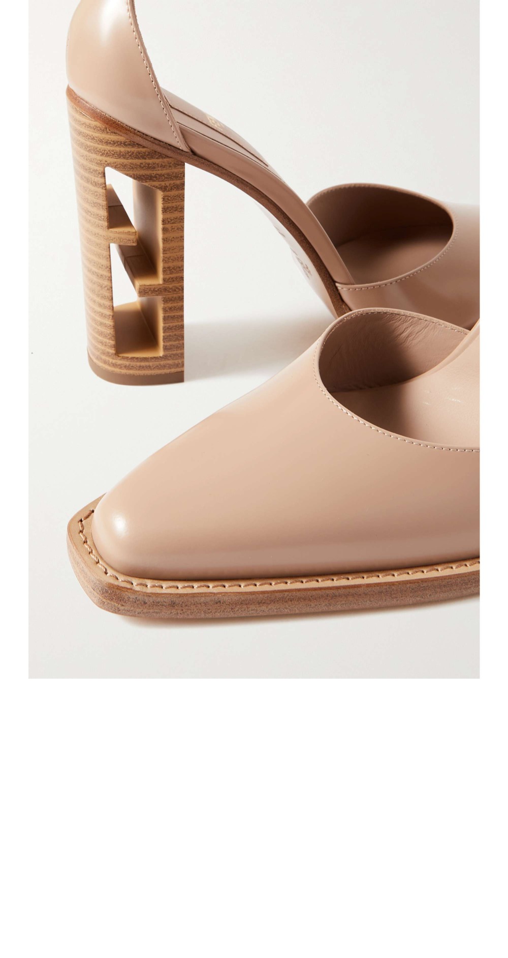 CutCut 핑크 가죽 힐 8I8347 > Cut - 컷