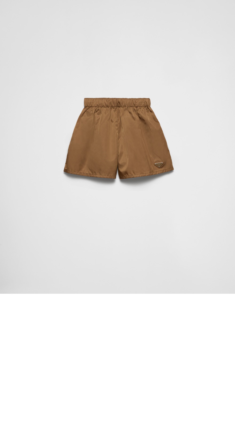 리나일론 쇼츠 > 프라다