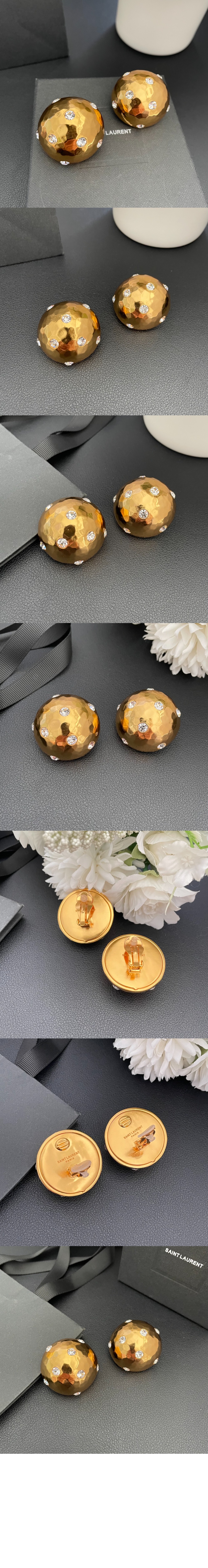 반원형 크리스탈 귀걸이 763146 > 생로랑