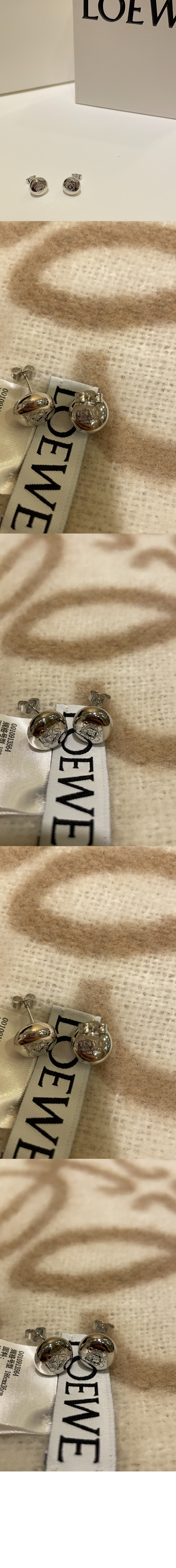 애너그램 페블 스터드 이어링 > 로에베