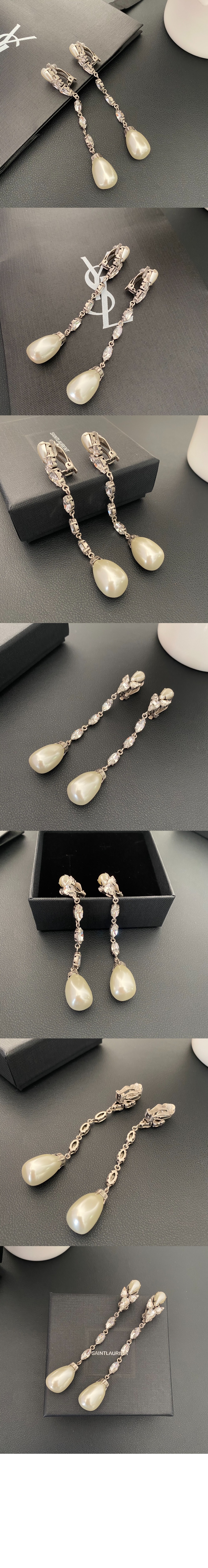 메탈 소재의 펄 드롭 이어링 806277 > 생로랑