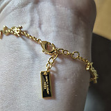 메탈 소재의 CASSANDRE 멀티 참 브레이슬릿 757664 &#038;amp;gt; 생로랑