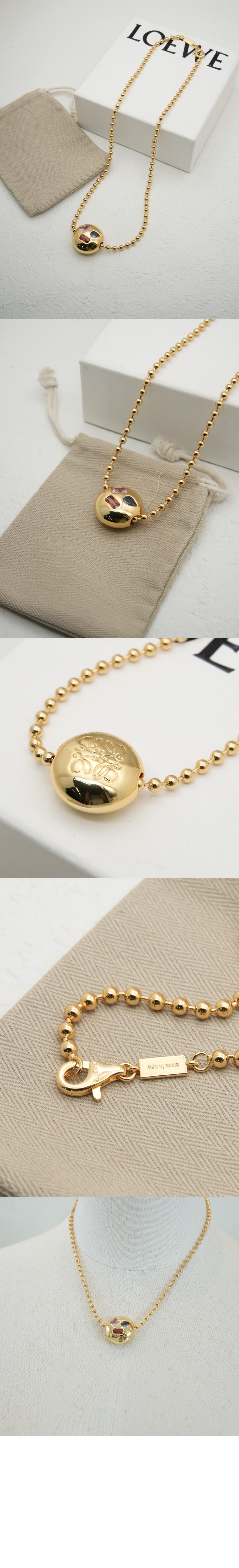 애너그램 페블 목걸이 > 로에베