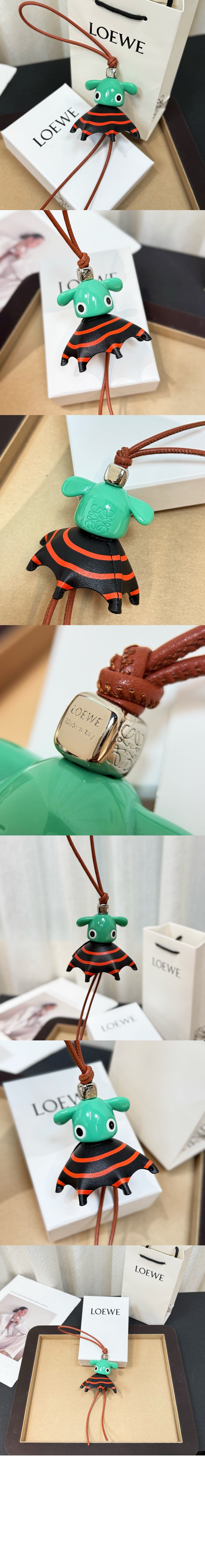 스트라이피 퍼즈 참 > 로에베