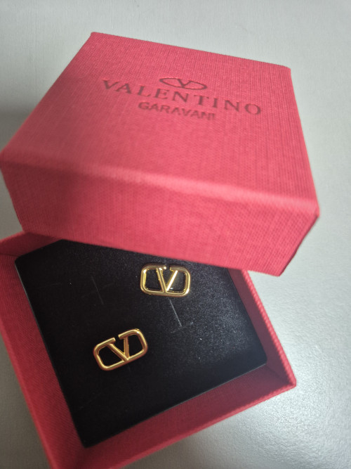 브이로고 시그니처 메탈 이어링 &amp;gt; 발렌티노