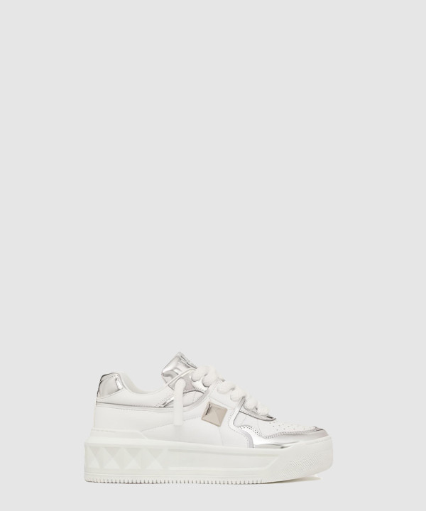 가죽 로우탑 원 스터드 XL 스니커즈 3W2SOF