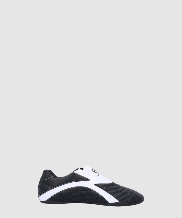 Zen 스니커즈 617540