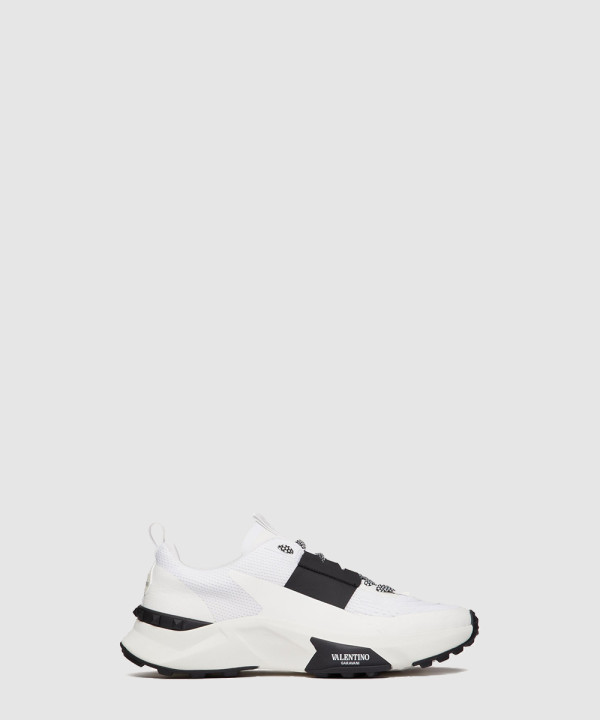 러버라이즈 로우탑 스니커즈