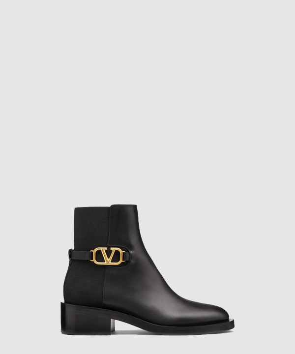 브이로고 시그니처 앵클 부츠 WW2S0C