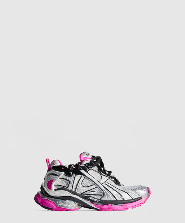 러너 스니커즈 772767