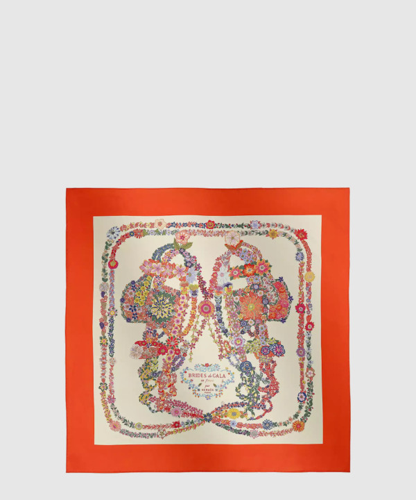 Brides de Gala en Fleurs 스카프 90
