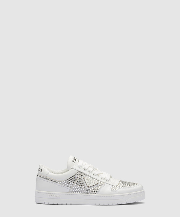 크리스털 장식이 있는 가죽 스니커즈 1E348N