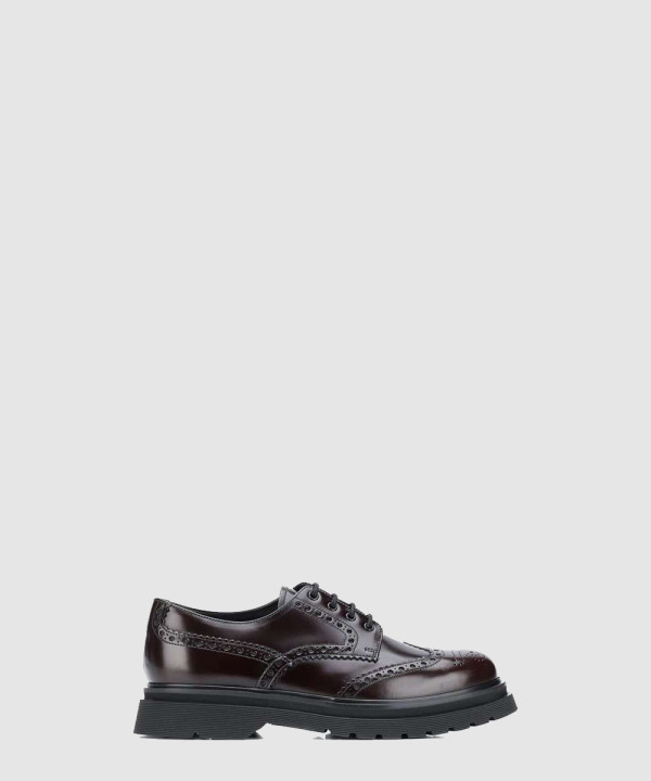 펀치 홀 디테일 레이스업 슈즈 2EE347