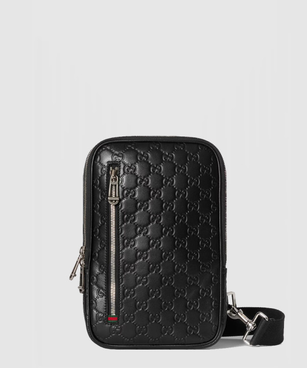 엠블럼 작은 크로스바디 백 862915